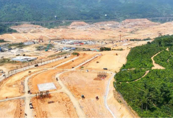 Tiến độ xây dựng 3